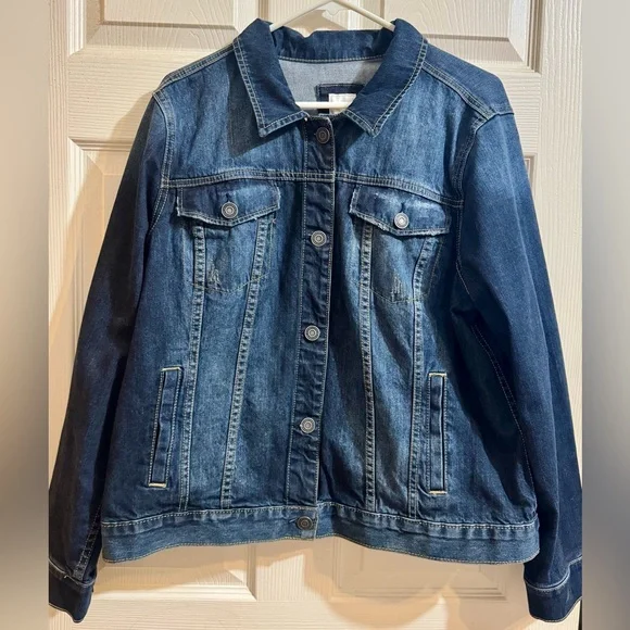 NWOT LC Lauren Conrad Dark Blue Jean Jacket - Picture 2 of 4
